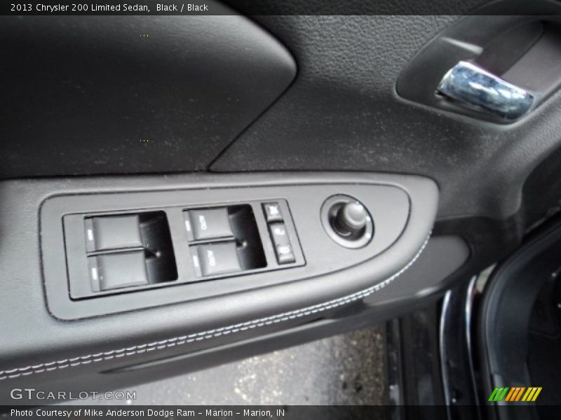 Black / Black 2013 Chrysler 200 Limited Sedan