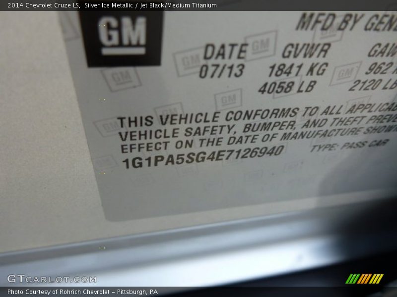 Silver Ice Metallic / Jet Black/Medium Titanium 2014 Chevrolet Cruze LS
