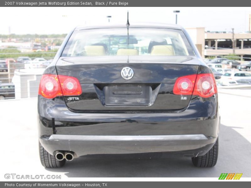 Black / Pure Beige 2007 Volkswagen Jetta Wolfsburg Edition Sedan