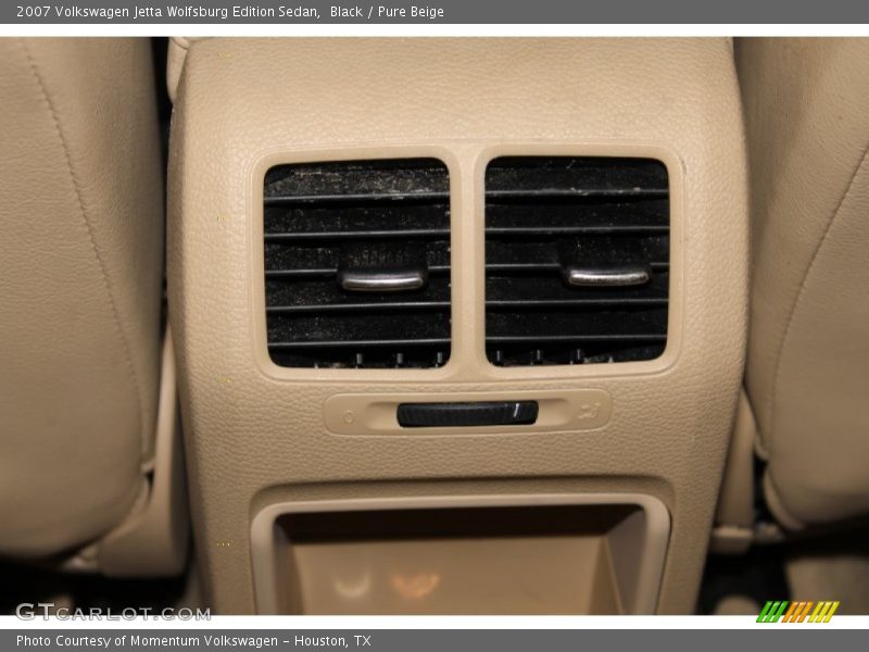 Black / Pure Beige 2007 Volkswagen Jetta Wolfsburg Edition Sedan