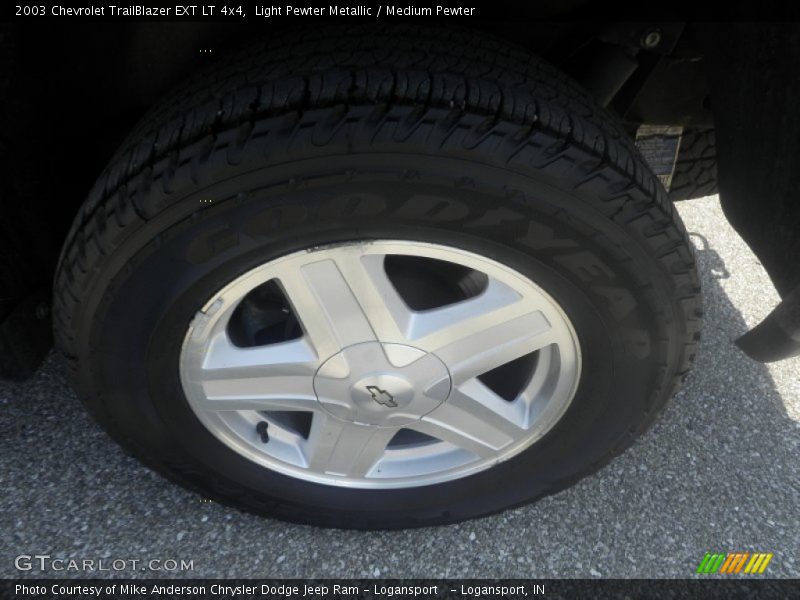 Light Pewter Metallic / Medium Pewter 2003 Chevrolet TrailBlazer EXT LT 4x4