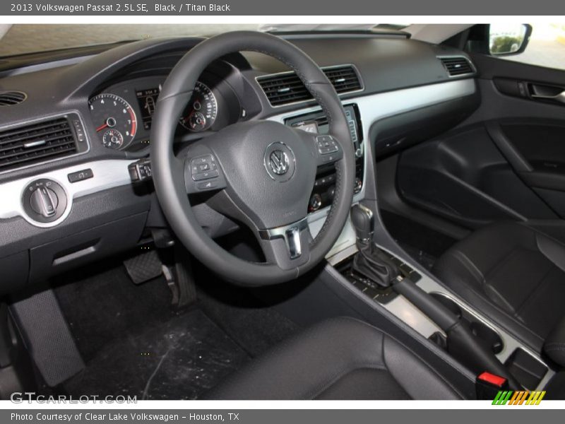 Black / Titan Black 2013 Volkswagen Passat 2.5L SE