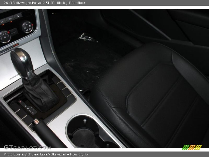 Black / Titan Black 2013 Volkswagen Passat 2.5L SE