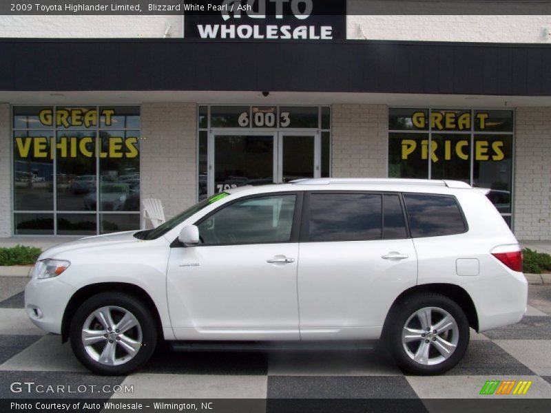Blizzard White Pearl / Ash 2009 Toyota Highlander Limited