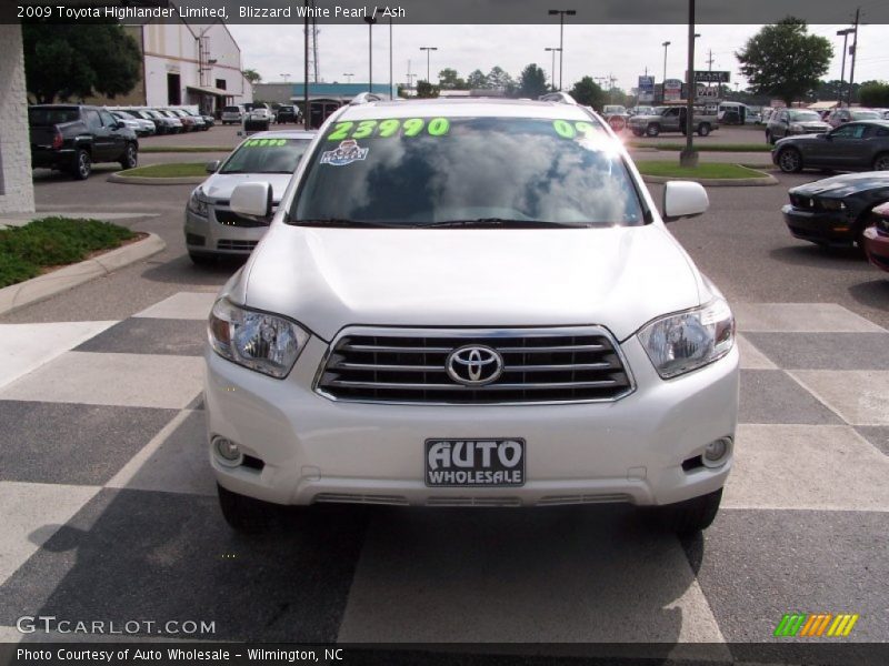 Blizzard White Pearl / Ash 2009 Toyota Highlander Limited