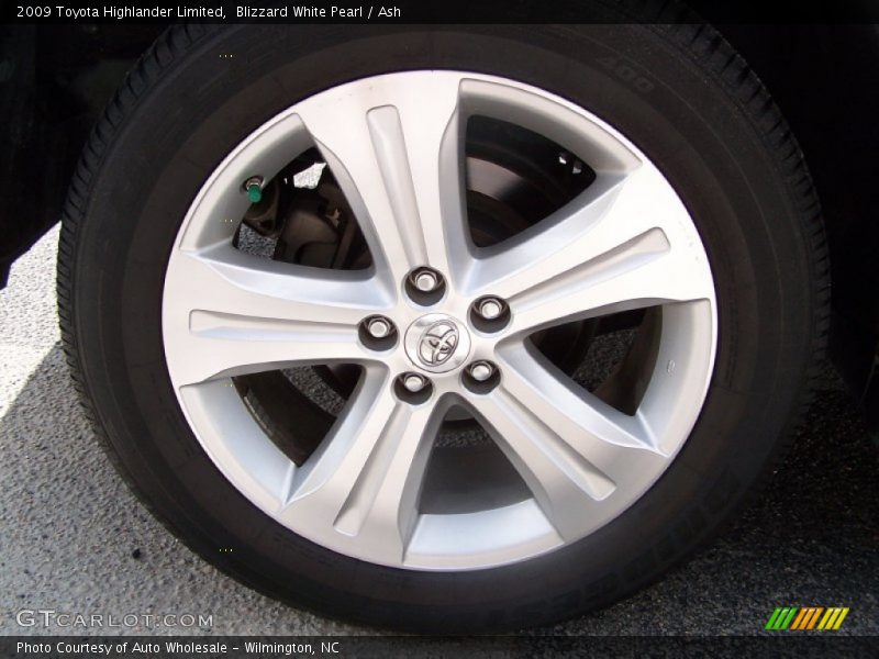 Blizzard White Pearl / Ash 2009 Toyota Highlander Limited