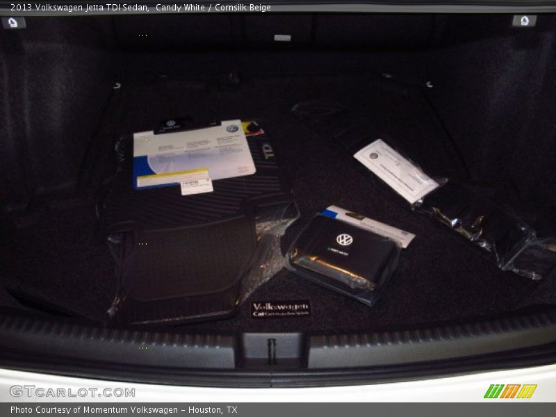 Candy White / Cornsilk Beige 2013 Volkswagen Jetta TDI Sedan
