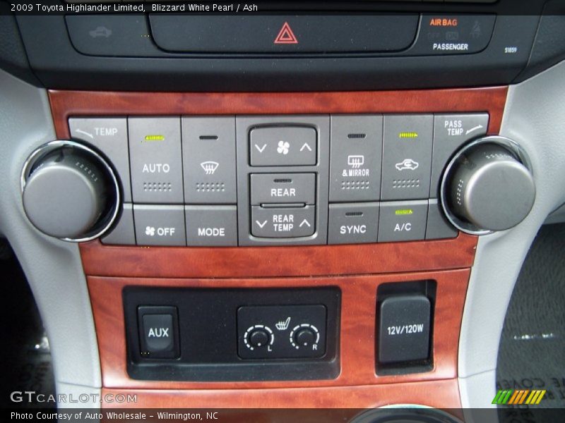 Blizzard White Pearl / Ash 2009 Toyota Highlander Limited