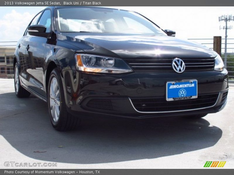 Black Uni / Titan Black 2013 Volkswagen Jetta SE Sedan