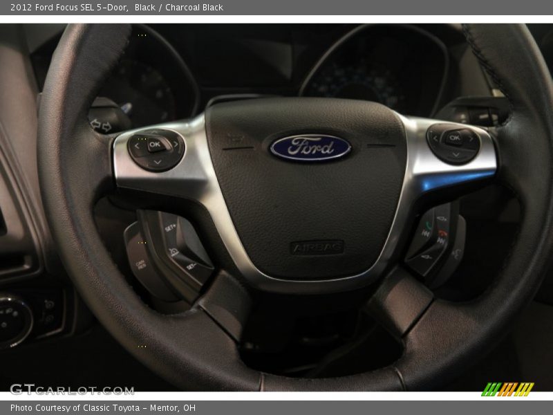 Black / Charcoal Black 2012 Ford Focus SEL 5-Door