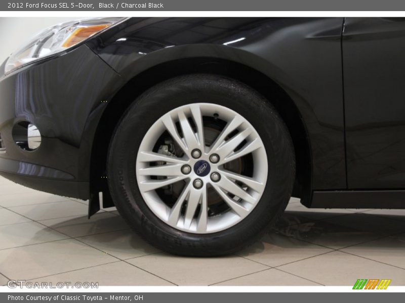 Black / Charcoal Black 2012 Ford Focus SEL 5-Door
