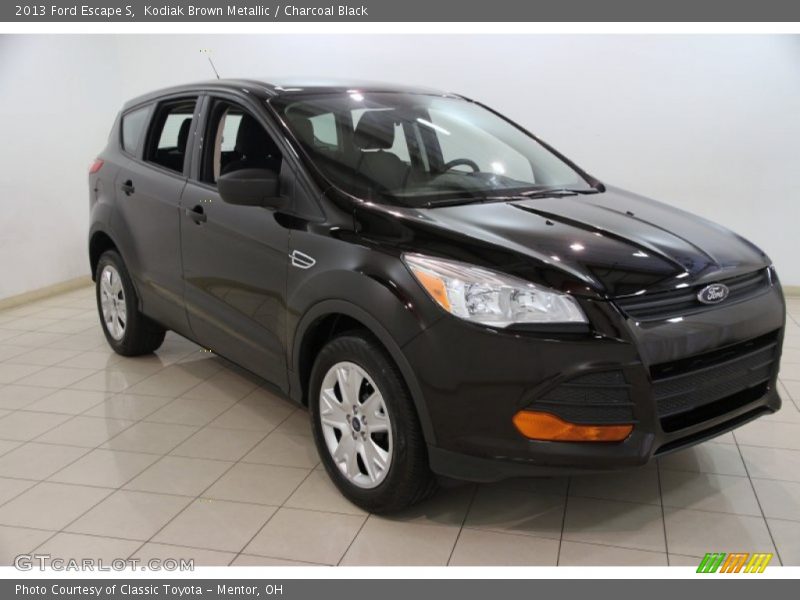 Kodiak Brown Metallic / Charcoal Black 2013 Ford Escape S