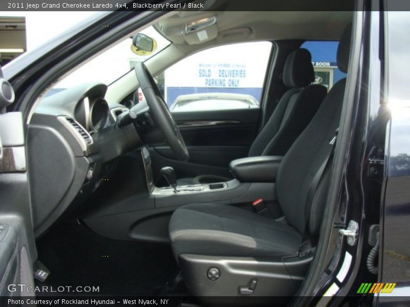 Blackberry Pearl / Black 2011 Jeep Grand Cherokee Laredo 4x4