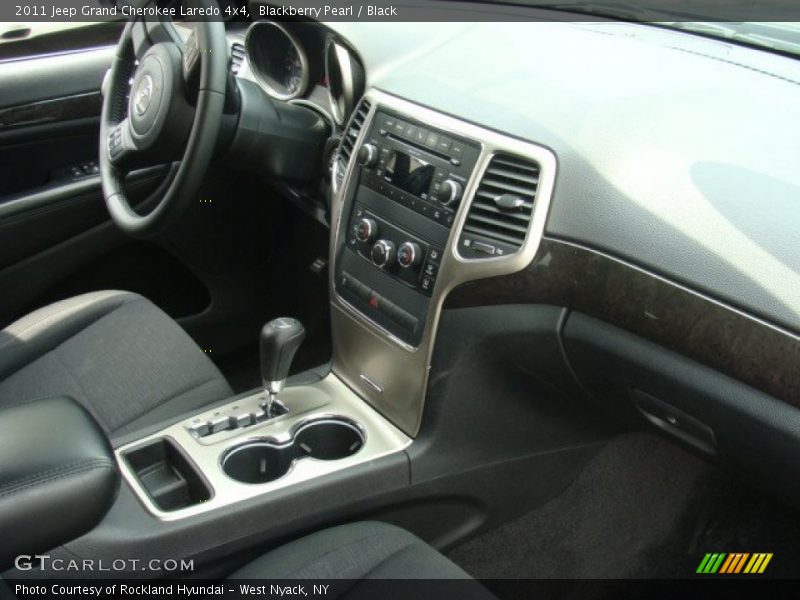 Blackberry Pearl / Black 2011 Jeep Grand Cherokee Laredo 4x4