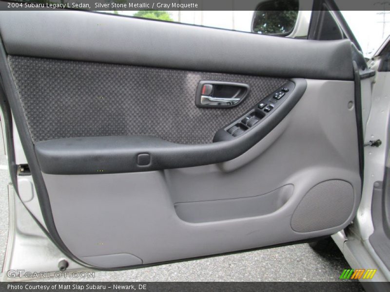 Silver Stone Metallic / Gray Moquette 2004 Subaru Legacy L Sedan