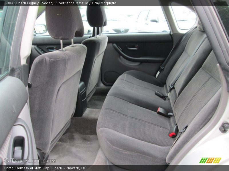 Silver Stone Metallic / Gray Moquette 2004 Subaru Legacy L Sedan
