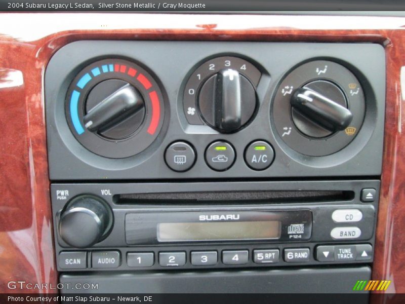 Silver Stone Metallic / Gray Moquette 2004 Subaru Legacy L Sedan