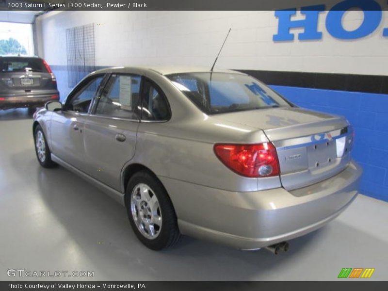 Pewter / Black 2003 Saturn L Series L300 Sedan