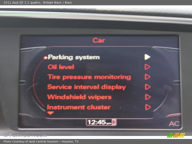 Brilliant Black / Black 2011 Audi Q5 3.2 quattro