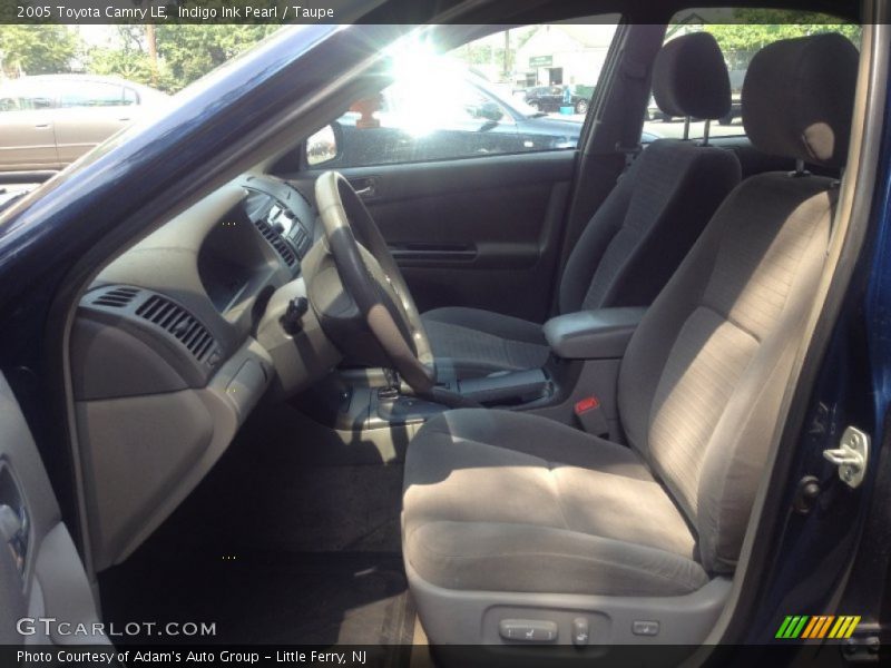 Indigo Ink Pearl / Taupe 2005 Toyota Camry LE
