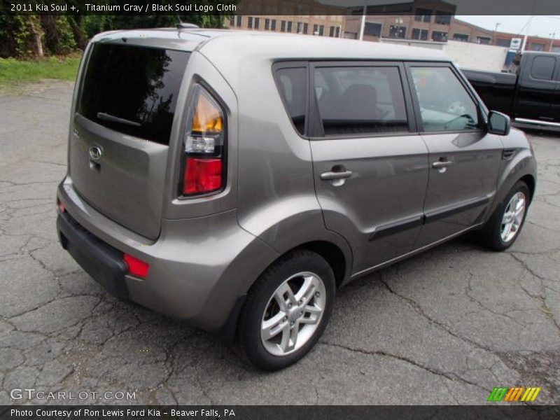 Titanium Gray / Black Soul Logo Cloth 2011 Kia Soul +