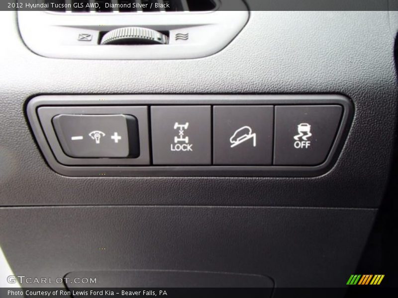 Diamond Silver / Black 2012 Hyundai Tucson GLS AWD