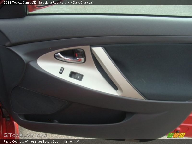 Barcelona Red Metallic / Dark Charcoal 2011 Toyota Camry SE