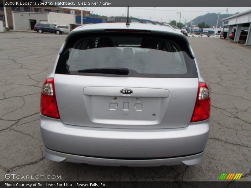 Clear Silver / Gray 2006 Kia Spectra Spectra5 Hatchback