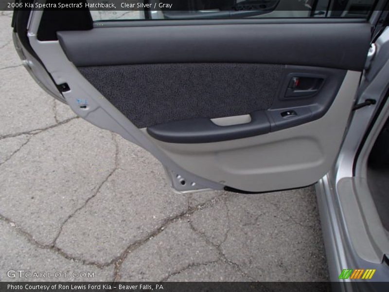 Clear Silver / Gray 2006 Kia Spectra Spectra5 Hatchback