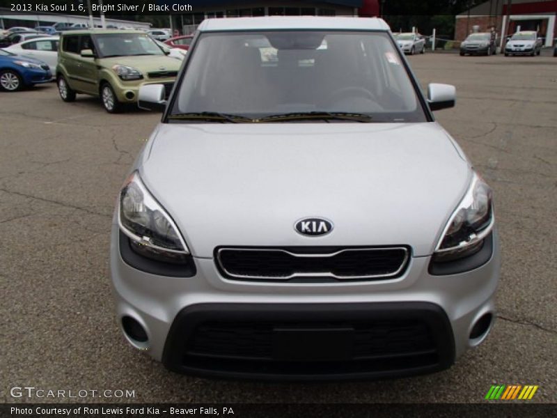 Bright Silver / Black Cloth 2013 Kia Soul 1.6