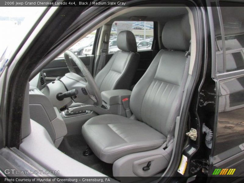 Front Seat of 2006 Grand Cherokee Laredo 4x4