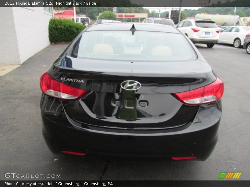 Midnight Black / Beige 2013 Hyundai Elantra GLS