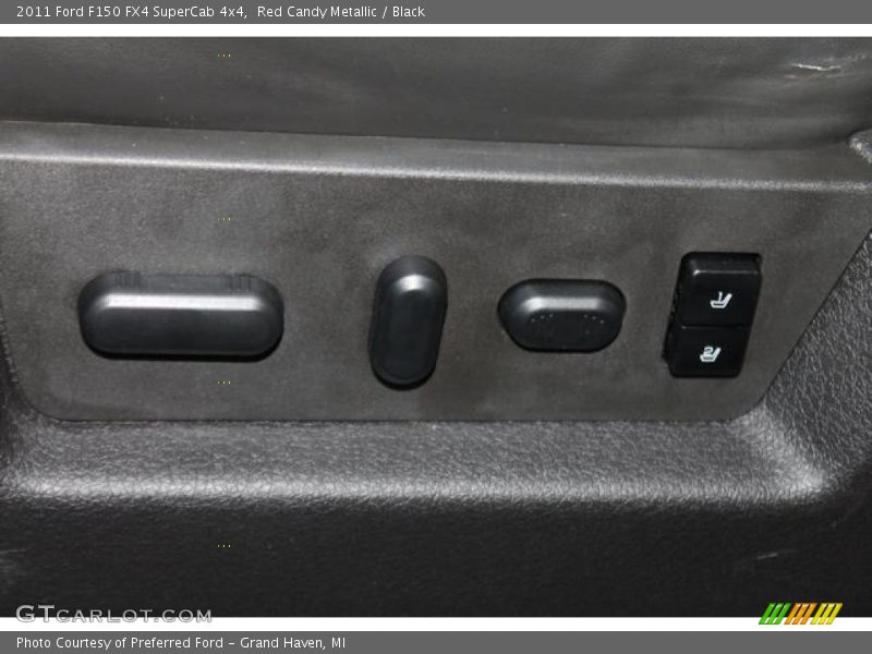 Red Candy Metallic / Black 2011 Ford F150 FX4 SuperCab 4x4