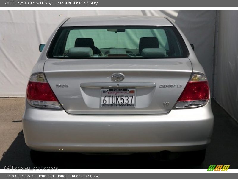 Lunar Mist Metallic / Gray 2005 Toyota Camry LE V6