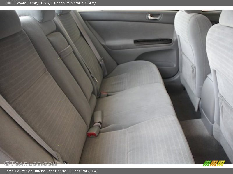 Lunar Mist Metallic / Gray 2005 Toyota Camry LE V6