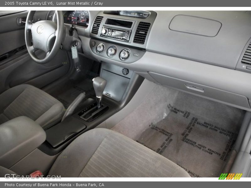 Lunar Mist Metallic / Gray 2005 Toyota Camry LE V6