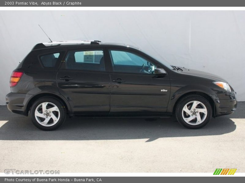 Abyss Black / Graphite 2003 Pontiac Vibe