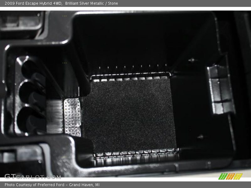 Brilliant Silver Metallic / Stone 2009 Ford Escape Hybrid 4WD