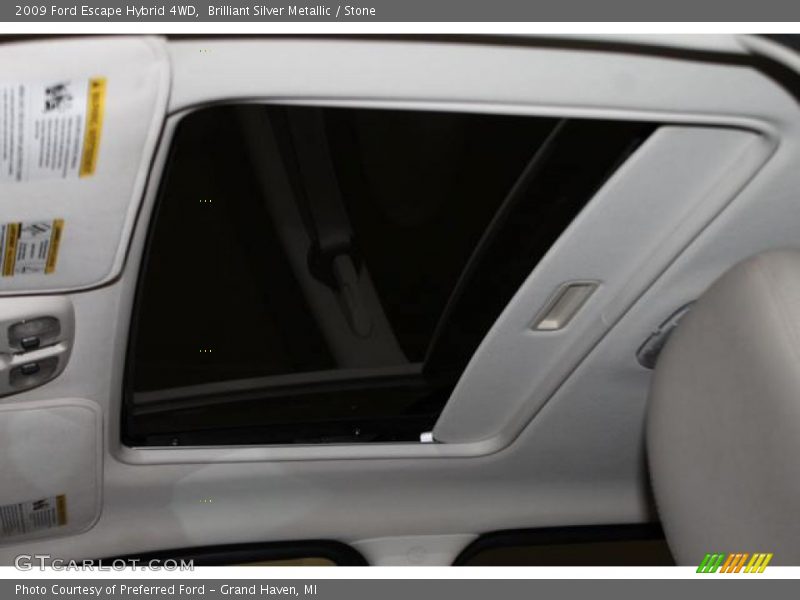 Brilliant Silver Metallic / Stone 2009 Ford Escape Hybrid 4WD