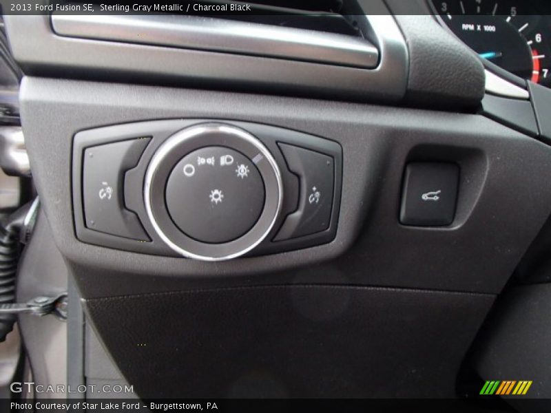Sterling Gray Metallic / Charcoal Black 2013 Ford Fusion SE