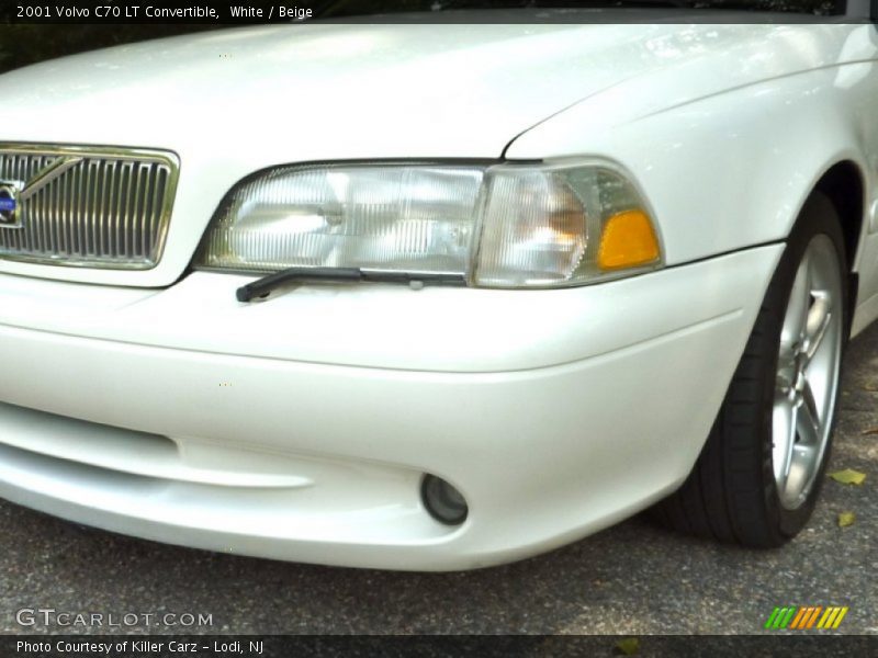 White / Beige 2001 Volvo C70 LT Convertible