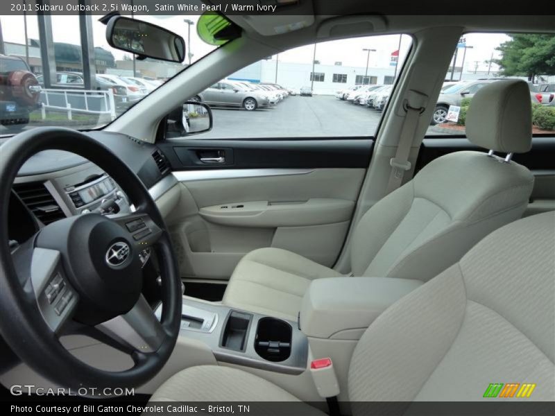 Satin White Pearl / Warm Ivory 2011 Subaru Outback 2.5i Wagon
