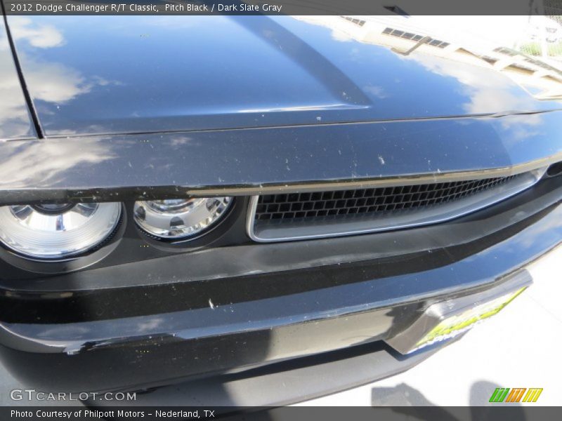 Pitch Black / Dark Slate Gray 2012 Dodge Challenger R/T Classic