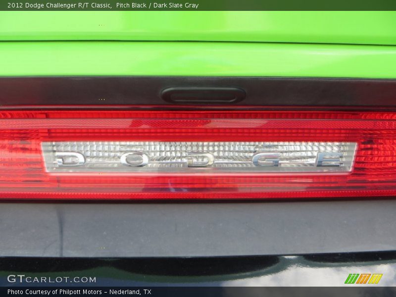 Pitch Black / Dark Slate Gray 2012 Dodge Challenger R/T Classic