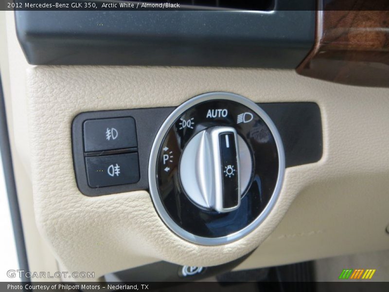 Arctic White / Almond/Black 2012 Mercedes-Benz GLK 350
