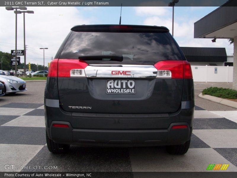 Cyber Gray Metallic / Light Titanium 2011 GMC Terrain SLT