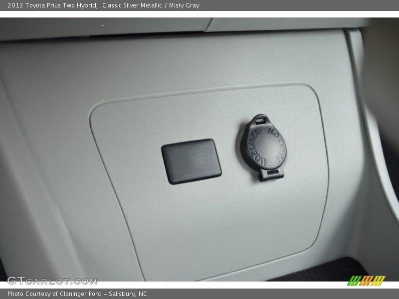 Classic Silver Metallic / Misty Gray 2013 Toyota Prius Two Hybrid