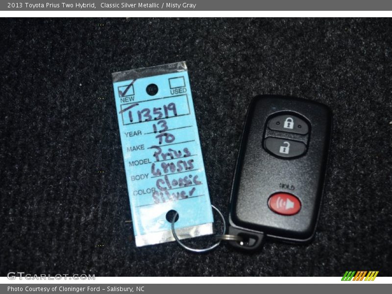 Classic Silver Metallic / Misty Gray 2013 Toyota Prius Two Hybrid