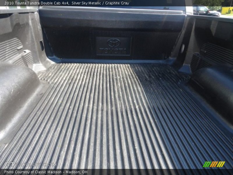 Silver Sky Metallic / Graphite Gray 2010 Toyota Tundra Double Cab 4x4