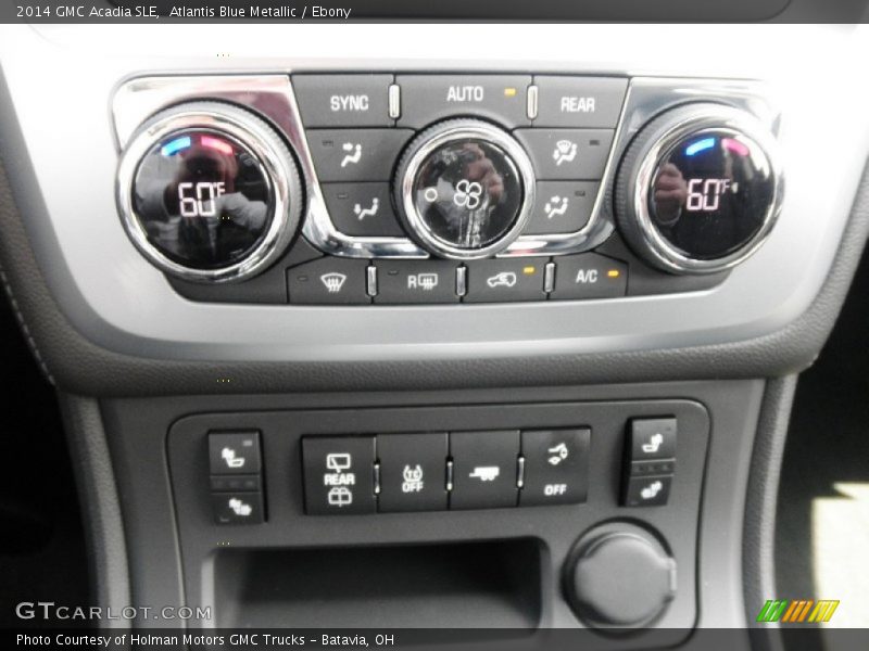 Atlantis Blue Metallic / Ebony 2014 GMC Acadia SLE